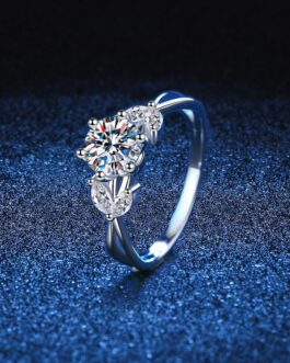 Sterling Silver Moissanite Female Blooming Flower Ring