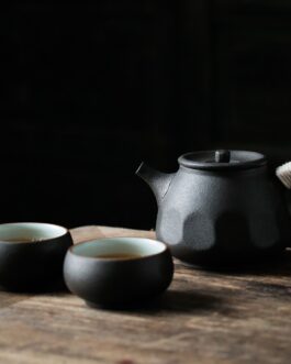 Black Pottery Tea Set